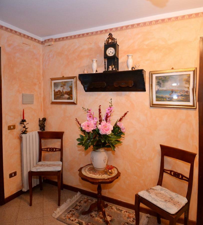 B&B Il Pavone Busseto Bagian luar foto